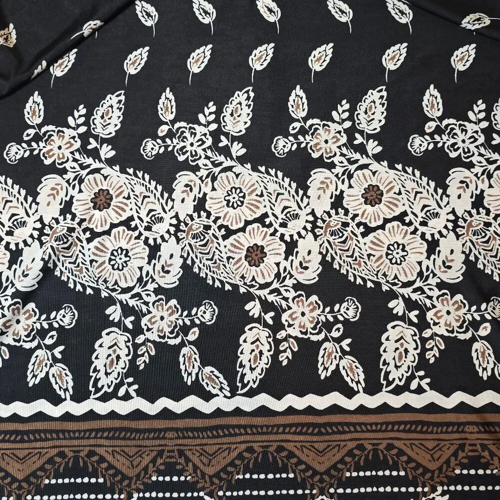 Lavish Black Bohemian Floral Tunic Top – Women's Size 1X - Picture 7 of 13